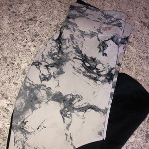 Victoria secret workout leggings